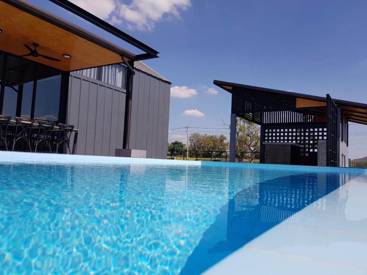 Nordic Cabin And The Pool Ban Sap Noi 외부 사진