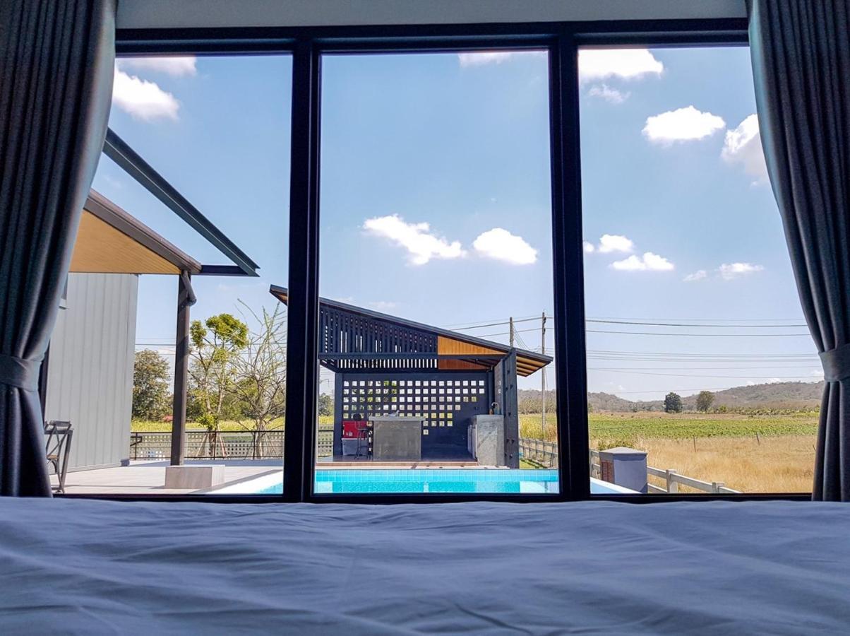 Nordic Cabin And The Pool Ban Sap Noi 외부 사진